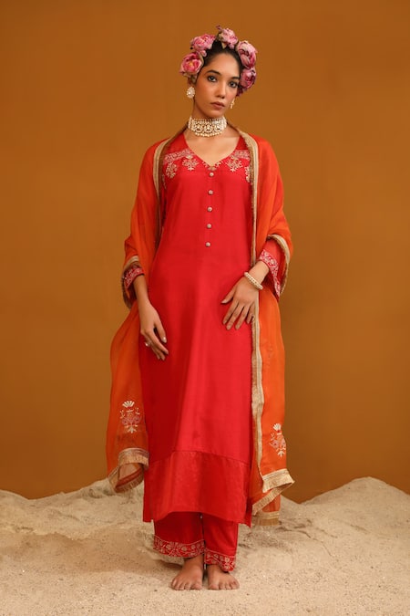 OMANA BY RANJANA BOTHRA Red Kurta And Trousers Bamberg Silk Embroidered Zeenat Zari Jaal Pant Set 