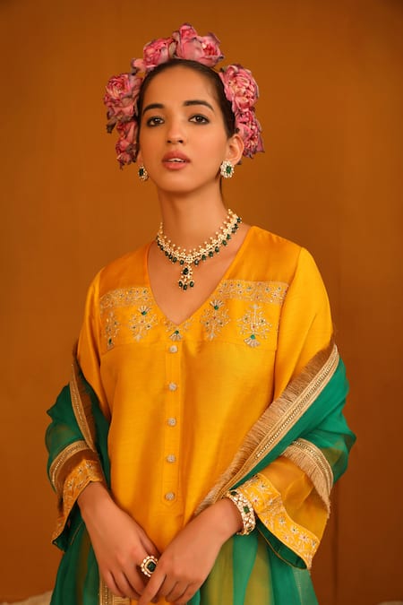 Omana By Ranjana Bothra_Yellow Silk Organza, Silk, Bamboo Zari, Sequins, Zeenat Jaal Kurta Pant Set _at_Aza_Fashions