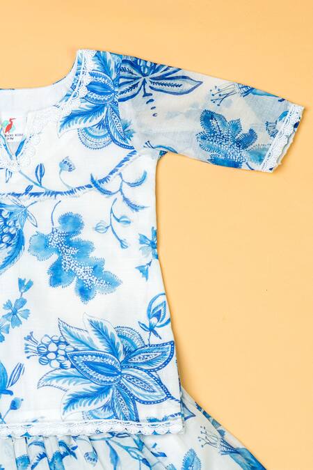 Buy_Yuvraani Jaipur_Ivory Chanderi, Net Embroidery, Lace Floral Print Blouse And Lehenga Set _Online_at_Aza_Fashions