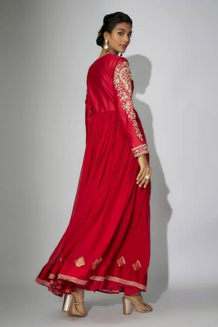Shop Nadima Saqib Red Georgette, Chanderi, Organza Zari, Embroidery Round Anarkali With Dupatta at Aza Fashions Shop_Nadima Saqib_Red Georgette, Chanderi, Organza Zari, Embroidery Round Anarkali With Dupatta _at_Aza_Fashions