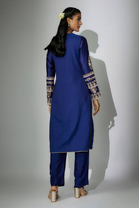 Shop Nadima Saqib Blue Chanderi, Organza Zari, Embroidery Round Neck Kurta Pant Set at Aza Fashions Shop_Nadima Saqib_Blue Chanderi, Organza Zari, Embroidery Round Neck Kurta Pant Set _at_Aza_Fashions