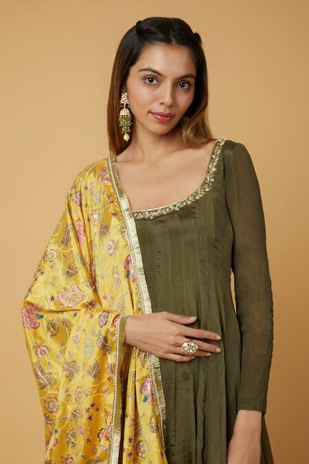 Buy_Krishna Padia_Green Chiffon Embroidery Scoop Neck Zardozi Neckline Anarkali Set_Online_at_Aza_Fashions