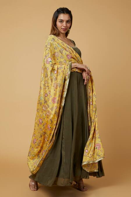 Krishna Padia_Green Chiffon Embroidery Scoop Neck Zardozi Neckline Anarkali Set_at_Aza_Fashions