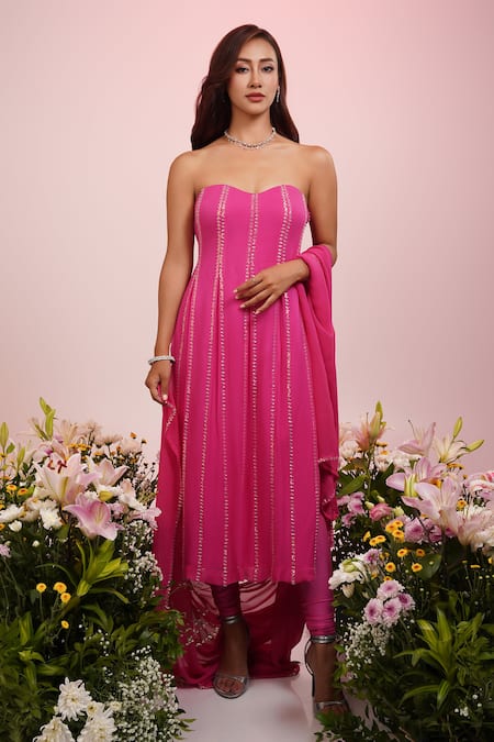 wildflower by krishna Pink Pure Georgette Lining Buttercrepe Embroidery And Sequin Kurta Set 