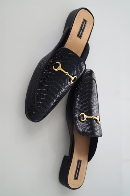 Shop Shradha Hedau Footwear Couture Black Ekansh Crocodile Skin Textured Mules at Aza Fashions Shop_Shradha Hedau Footwear Couture_Black Ekansh Crocodile Skin Textured Mules _at_Aza_Fashions