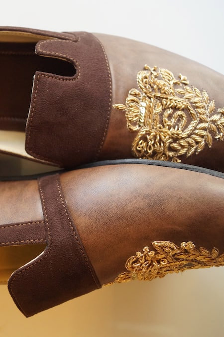 Shradha Hedau Footwear Couture Brown Nimit Royalty Embroidered Moccasin Shoes Online at Aza Fashions Shradha Hedau Footwear Couture_Brown Nimit Royalty Embroidered Moccasin Shoes _Online_at_Aza_Fashions