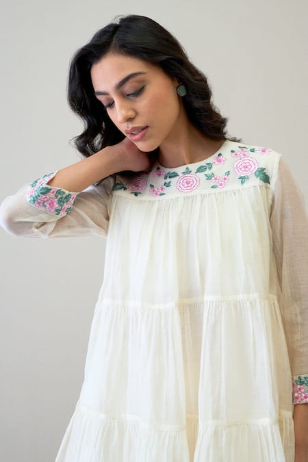 Buy Roohbyridhimaa Ivory Silk, Chanderi Embroidery Round Neck Jaya Short Tiered Kurta With Pant Online at Aza Fashions Buy_Roohbyridhimaa_Ivory Silk, Chanderi Embroidery Round Neck Jaya Short Tiered Kurta With Pant _Online_at_Aza_Fashions