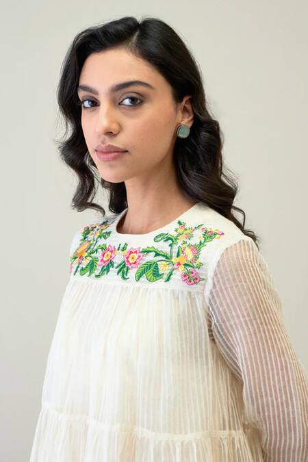 Roohbyridhimaa Ivory Handloom Cotton, Silk Organza Embroidery Round Mira Short Kurta With Pant Online at Aza Fashions Roohbyridhimaa_Ivory Handloom Cotton, Silk Organza Embroidery Round Mira Short Kurta With Pant _Online_at_Aza_Fashions