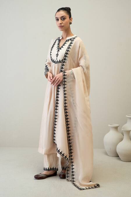 Shop_Roohbyridhimaa_Beige Silk Organza, Viscose Embroidery Split Revati Floral Butta Kurta Pant Set _Online_at_Aza_Fashions