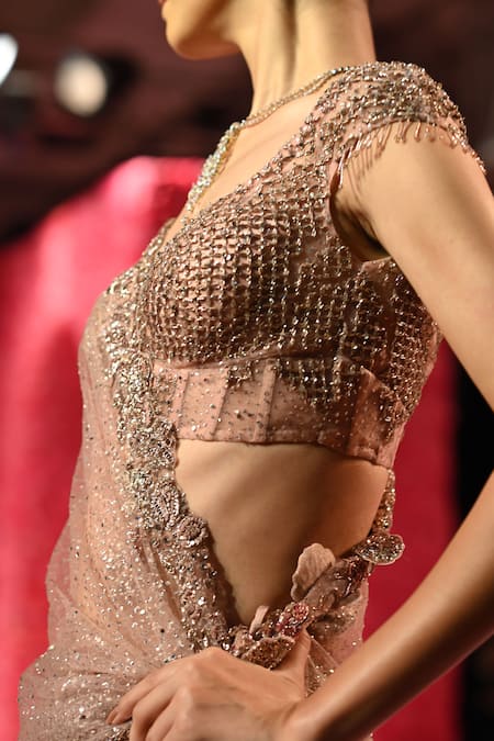 Buy_Dolly J_Rose Gold Tulle Beads, Crystals, Embroidery Sweetheart Neck Martine Lehenga Set _Online_at_Aza_Fashions
