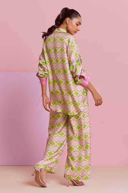 Shop NOIB Green Silk Collared Thais Hourglass Print Shirt at Aza Fashions Shop_NOIB_Green Silk Collared Thais Hourglass Print Shirt _at_Aza_Fashions