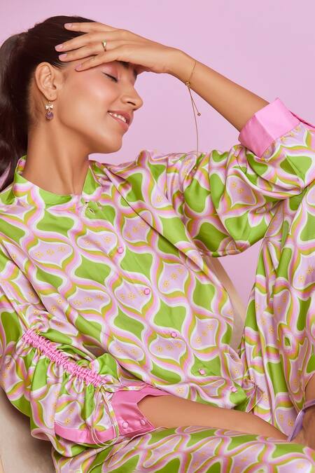 Shop NOIB Green Silk Collared Thais Hourglass Print Shirt Online at Aza Fashions Shop_NOIB_Green Silk Collared Thais Hourglass Print Shirt _Online_at_Aza_Fashions