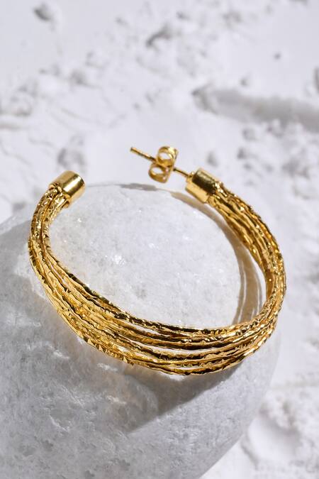 Buy Heena Mittal Gold Plated Kiara Textured Hoops Online at Aza Fashions Buy_Heena Mittal_Gold Plated Kiara Textured Hoops _Online_at_Aza_Fashions