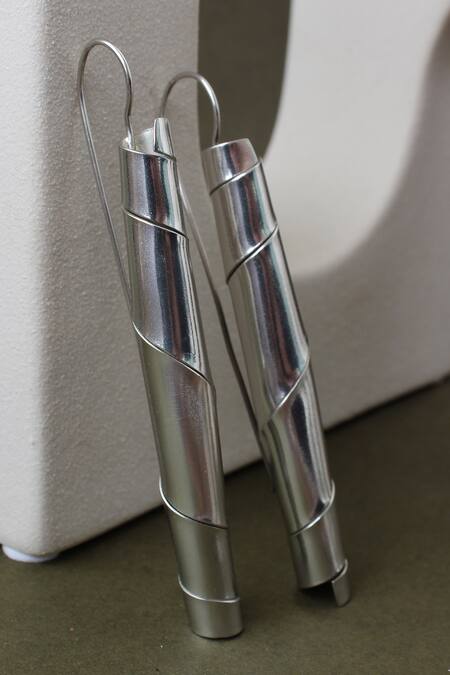 Buy_Heena Mittal_Silver Plated Ursa Twirl Danglers _Online_at_Aza_Fashions