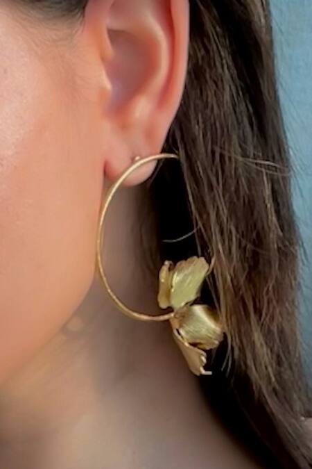 Buy Heena Mittal Gold Plated Fiore Girdle Petal Hoops Online at Aza Fashions Buy_Heena Mittal_Gold Plated Fiore Girdle Petal Hoops _Online_at_Aza_Fashions