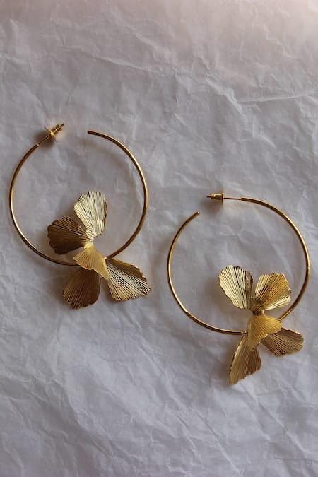 Heena Mittal Fiore Deconstructed Floral Hoops 
