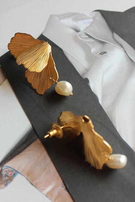 Heena Mittal_Gold Plated Pearls Foliole Moti Drop Earrings _Online_at_Aza_Fashions