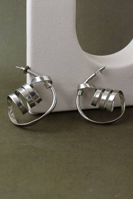 Buy_Heena Mittal_Silver Plated Draco Twisted Ribbon Pattern Earrings _Online_at_Aza_Fashions