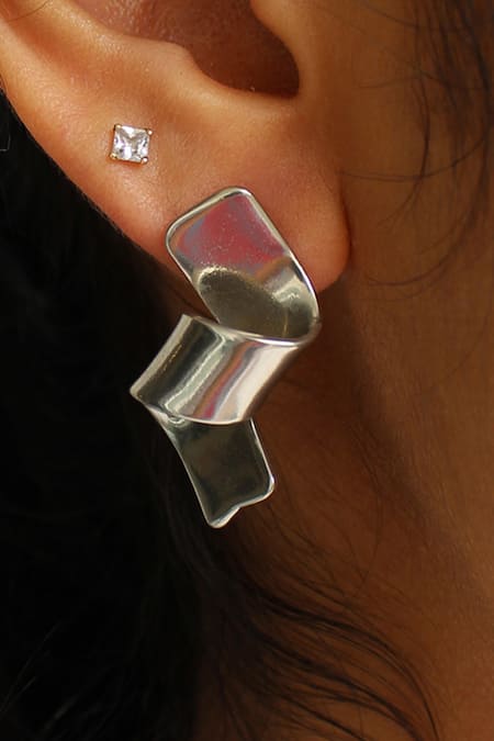 Heena Mittal Silver Plated Acrux Ribbon Pattern Earrings 