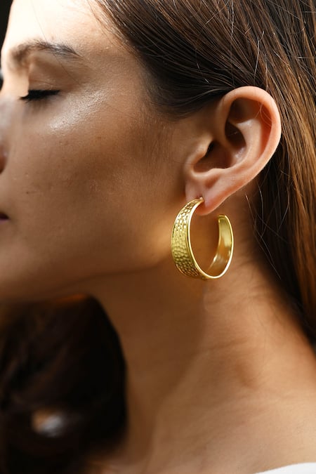 Heena Mittal Hailey Textured Hoops 