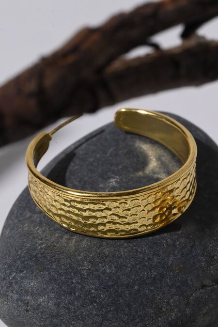 Shop_Heena Mittal_Gold Plated Hailey Textured Hoops _Online_at_Aza_Fashions