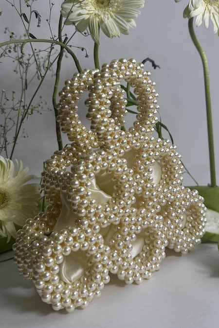 Buy_Rubilon_White Pearls Geometric Pattern Bag _Online_at_Aza_Fashions
