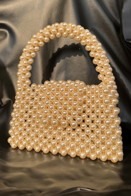 Rubilon Handcrafted Pearl Embellished Handbag 