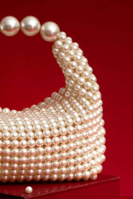 Buy Amyra White Pearls Zia Purse Online at Aza Fashions Buy_Amyra_White Pearls Zia Purse_Online_at_Aza_Fashions