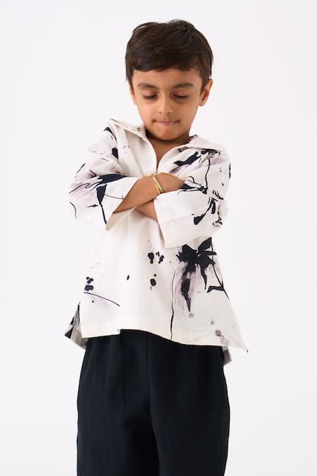 Shop Three White Handloom Cotton Printed Floral Hand Woven Shirt Online at Aza Fashions Shop_Three_White Handloom Cotton Printed Floral Hand Woven Shirt _Online_at_Aza_Fashions