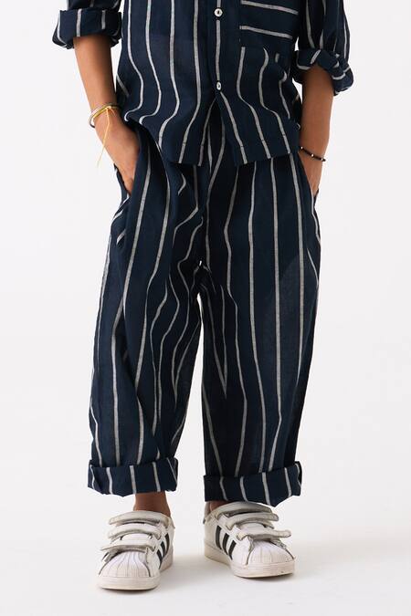 Shop Three Black Mul Printed Stripe Hand Woven Shirt With Pant Online at Aza Fashions Shop_Three_Black Mul Printed Stripe Hand Woven Shirt With Pant_Online_at_Aza_Fashions