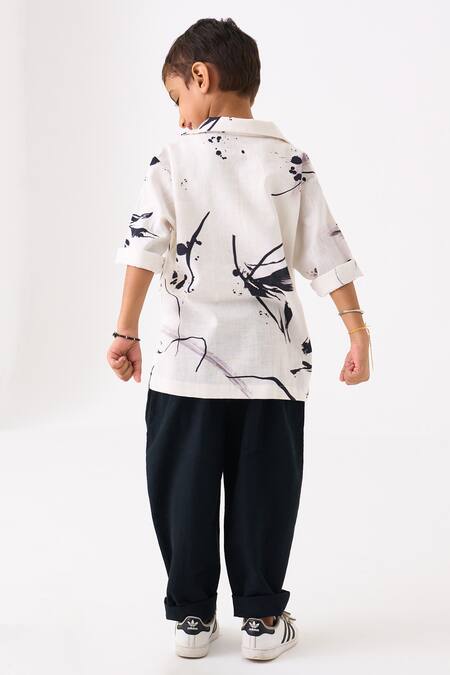 Shop Three White Handloom Cotton Printed Floral Hand Woven Shirt With Pant at Aza Fashions Shop_Three_White Handloom Cotton Printed Floral Hand Woven Shirt With Pant _at_Aza_Fashions