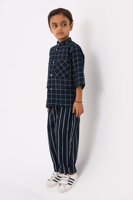 Buy Three Black Mul Printed Checks Hand Woven Shirt With Pant Buy_Three_Black Mul Printed Checks Hand Woven Shirt With Pant
