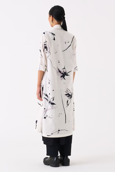 Three Black Handloom Cotton Printed Floral Shawl Collar Long Overlay Online at Aza Fashions Three_Black Handloom Cotton Printed Floral Shawl Collar Long Overlay _Online_at_Aza_Fashions