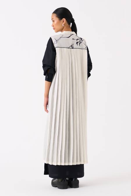 Shop Three Black Organza Printed Floral Lapel Collar Back Pleat Overlay at Aza Fashions Shop_Three_Black Organza Printed Floral Lapel Collar Back Pleat Overlay _at_Aza_Fashions