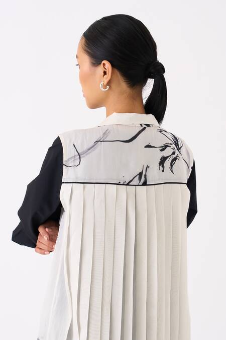 Shop Three Black Organza Printed Floral Lapel Collar Back Pleat Overlay Online at Aza Fashions Shop_Three_Black Organza Printed Floral Lapel Collar Back Pleat Overlay _Online_at_Aza_Fashions