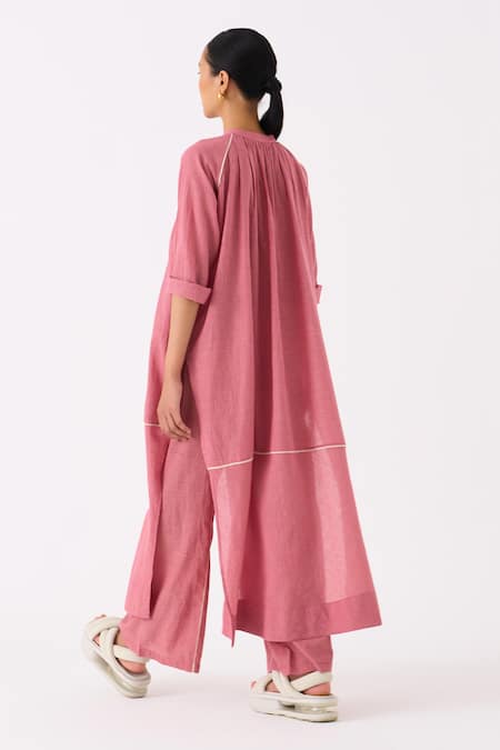 Shop_Three_Pink Handloom Cotton Mandarin Collar Checkered Tunic And Pant Set _at_Aza_Fashions
