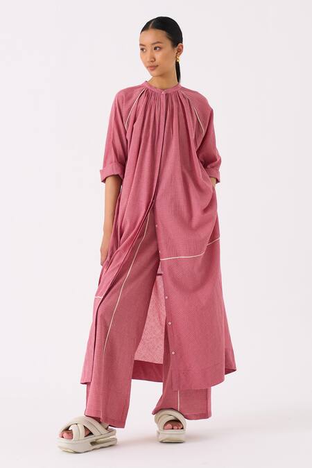 Three_Pink Handloom Cotton Mandarin Collar Checkered Tunic And Pant Set _at_Aza_Fashions