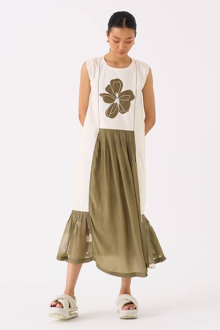 Buy Three Ivory Poplin Applique Floral Round Neck Gathered Flare Midi Dress Online at Aza Fashions Buy_Three_Ivory Poplin Applique Floral Round Neck Gathered Flare Midi Dress _Online_at_Aza_Fashions