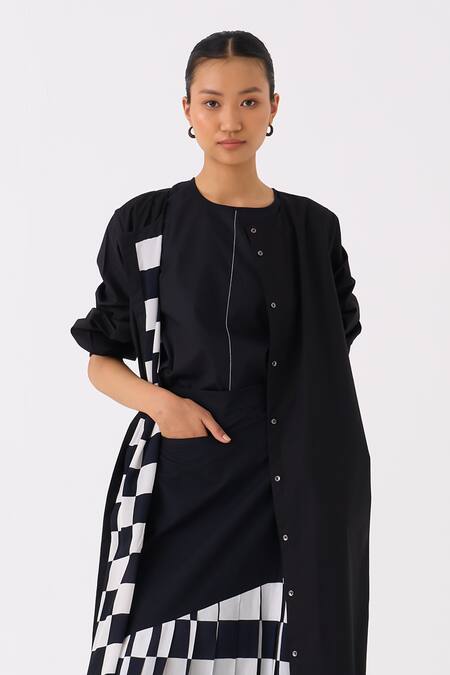 Buy Three Black Poplin Round Neck Back Yoke Jacket Online at Aza Fashions Buy_Three_Black Poplin Round Neck Back Yoke Jacket _Online_at_Aza_Fashions