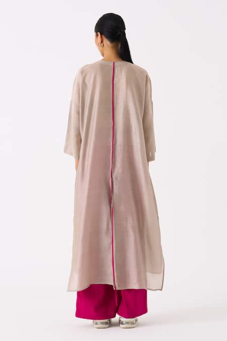 Shop Three Grey Tunic Chanderi Placement Embroidery Floral Round Neck Panelled With Pant at Aza Fashions Shop_Three_Grey Tunic Chanderi Placement Embroidery Floral Round Neck Panelled With Pant _at_Aza_Fashions