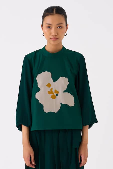 Three_Green Poplin Applique Floral Round Collar Contrast Top _Online_at_Aza_Fashions