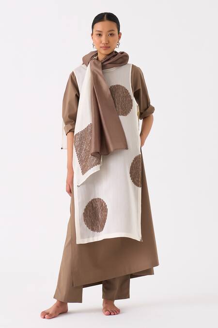 Buy_Three_Ivory Embroidered Square Color Blocked Scarf _Online_at_Aza_Fashions