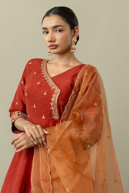 Buy World of Sugandh Maroon Silk, Chiffon Embroidery V-neck Sunset Bloom Yoke Angarkha Anarkali Set Online at Aza Fashions Buy_World of Sugandh_Maroon Silk, Chiffon Embroidery V-neck Sunset Bloom Yoke Angarkha Anarkali Set _Online_at_Aza_Fashions