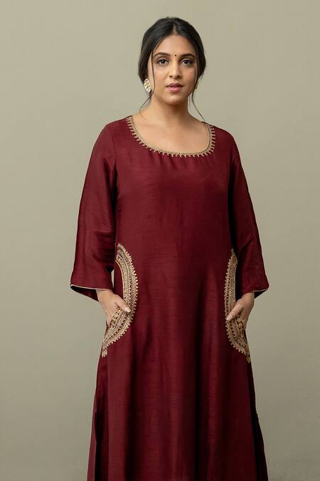 World of Sugandh Wine Silk Embroidery, Sequins Serenity Aari Side Pocket Work Kurta With Pant Online at Aza Fashions World of Sugandh_Wine Silk Embroidery, Sequins Serenity Aari Side Pocket Work Kurta With Pant _Online_at_Aza_Fashions
