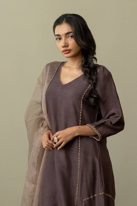 Buy_World of Sugandh_Purple Silk, Chiffon Embroidery V-neck Jungle Safari Kurta Set _Online_at_Aza_Fashions