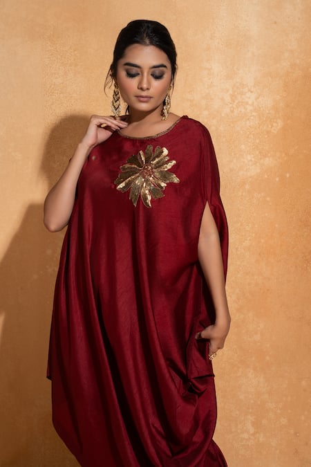 Buy World of Sugandh Maroon Silk Embroidery Round Neck Placement Flower Hand Kaftan Online at Aza Fashions Buy_World of Sugandh_Maroon Silk Embroidery Round Neck Placement Flower Hand Kaftan _Online_at_Aza_Fashions