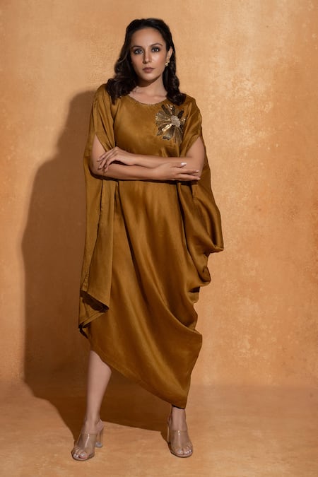 Sugandh Gupta Placement Hand Embroidered Kaftan 