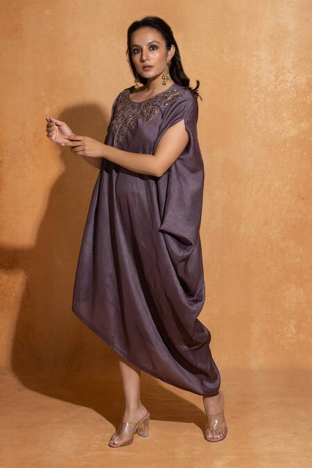 Buy_Sugandh Gupta_Purple Dupian Silk Hand Embroidery Floral Round Neck Flower Yoke Kaftan _Online_at_Aza_Fashions