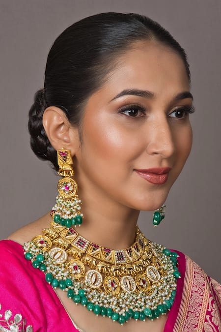 Queens Jewels Gold Plated Stones, Beads Opulent Temple Carved Choker Set 