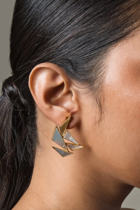 Queens Jewels Origami Bird Carved Earrings 